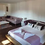 Hotel Leyla *
