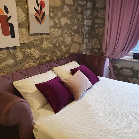 Leyla * Alacati