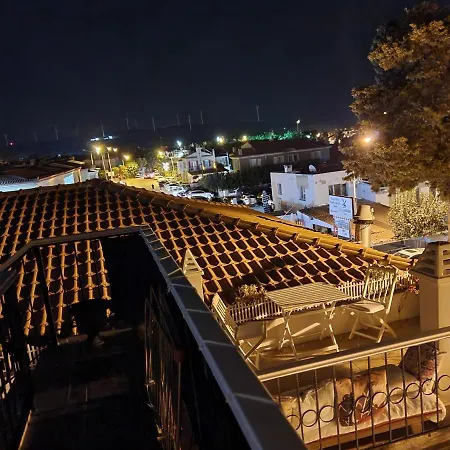 Leyla Hotel *